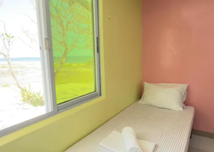 Bantayan Beachfront Seacamp Okoy Private House Operated By In Dai Aquasports And * 산타 페